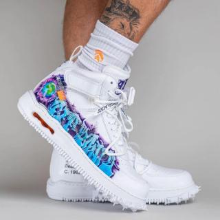 On-Foot Looks // OFF-WHITE x Nike Air Force 1 Mid “Graffiti”